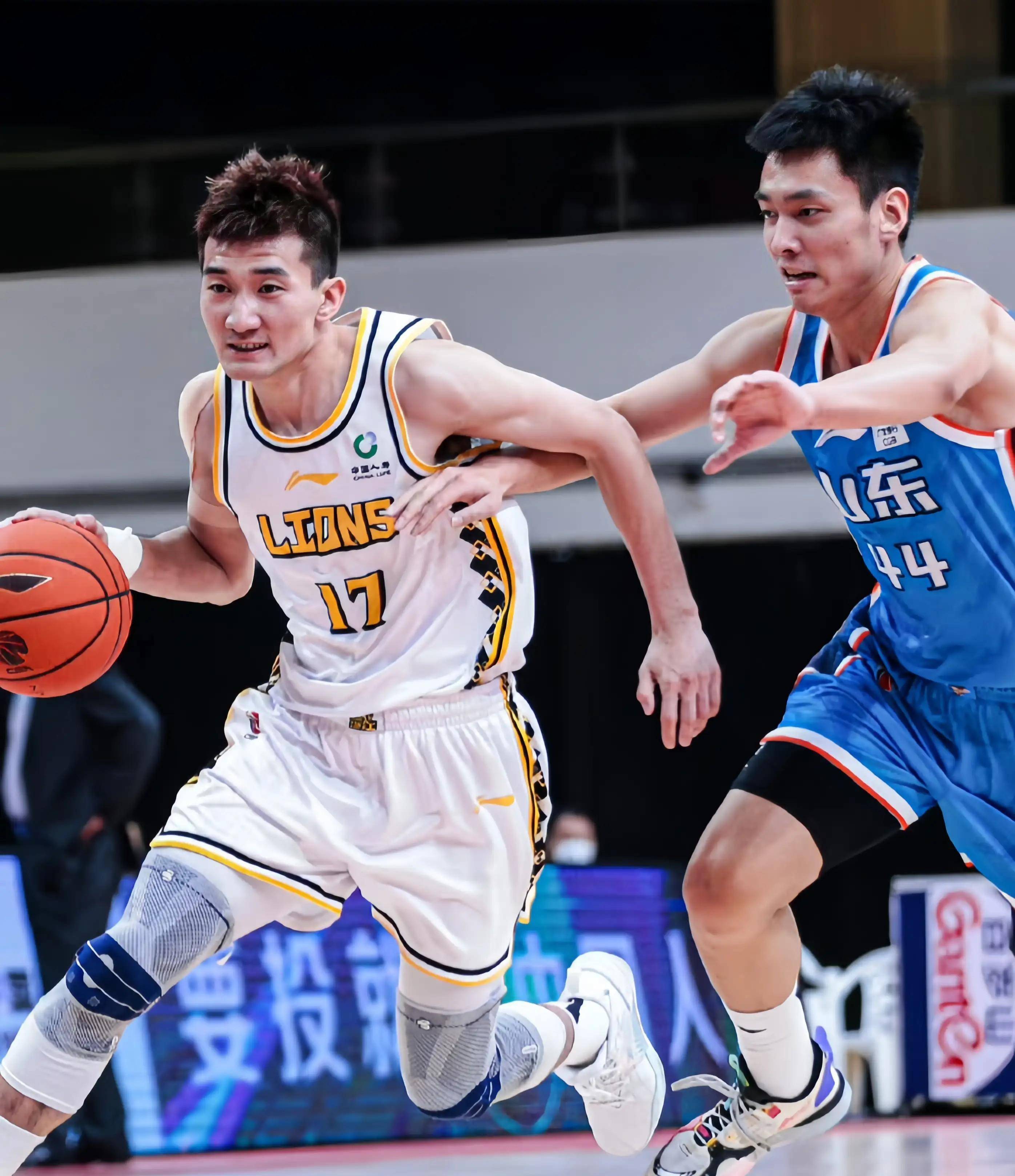 篮板第四 篮板第四