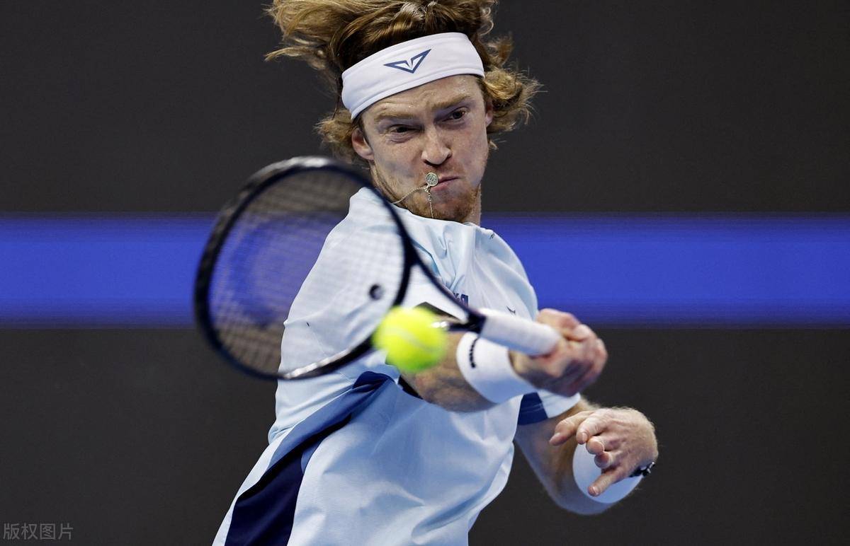 的碰撞中 的碰撞中