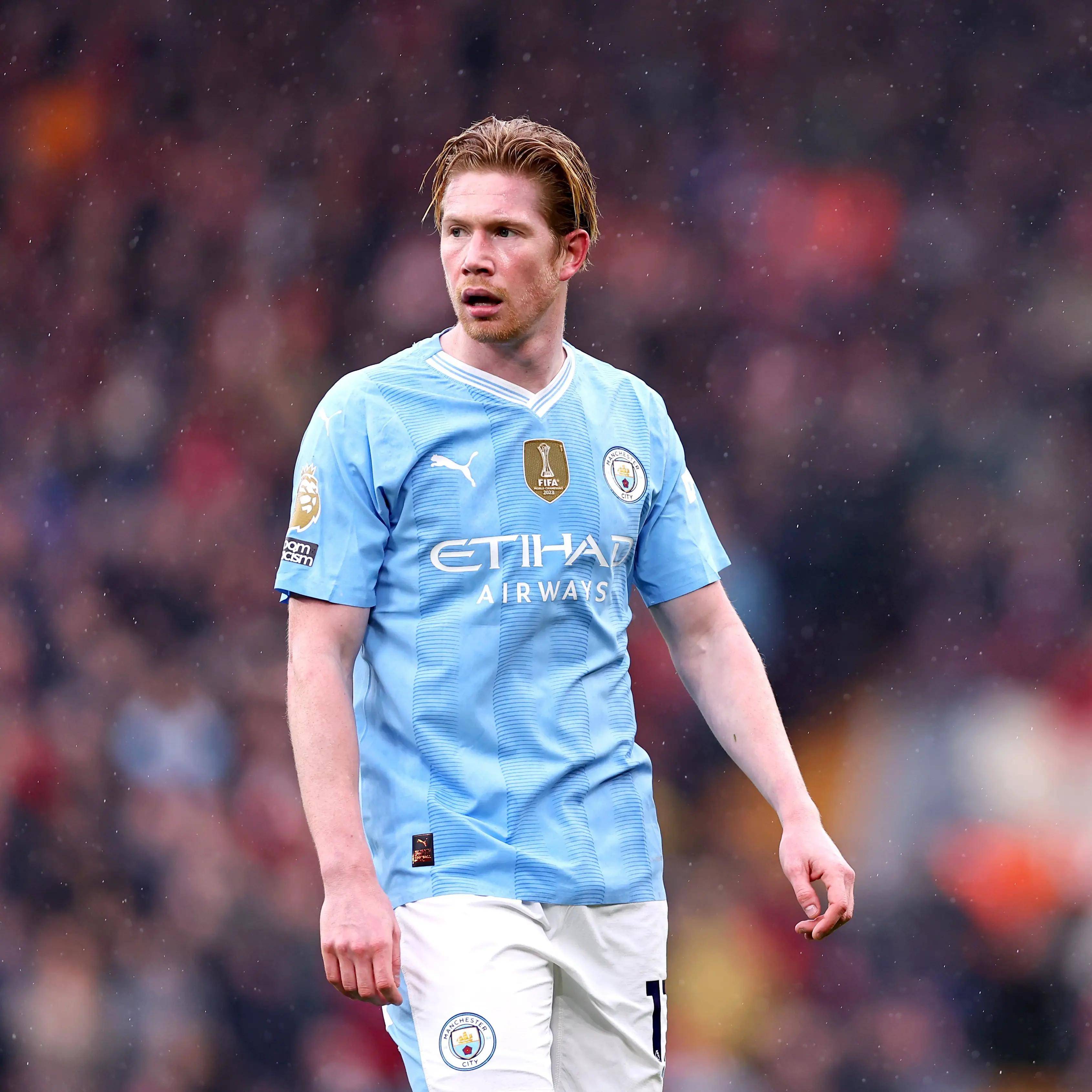 外来中场的 外来中场的